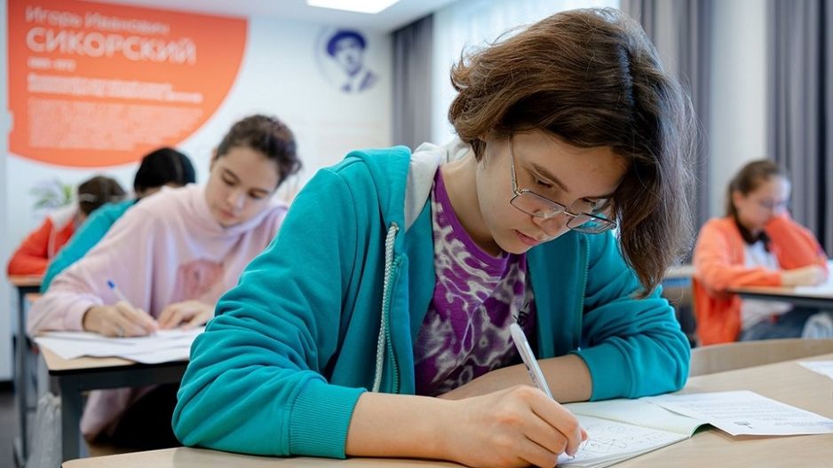 В «Сириусе» прошла первая Южно-Российская математическая олимпиада для девочек «Ассара» 